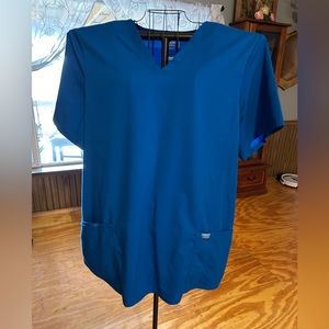 Cherokee Workwear Revolution Women's 3-Pocket STRETCH V-Neck Scrub Top